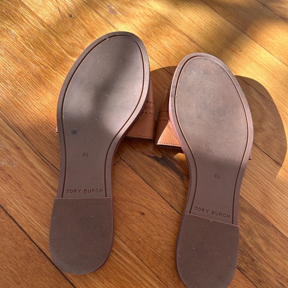 Tory Burch tan and gold slides - Picture 2 of 3